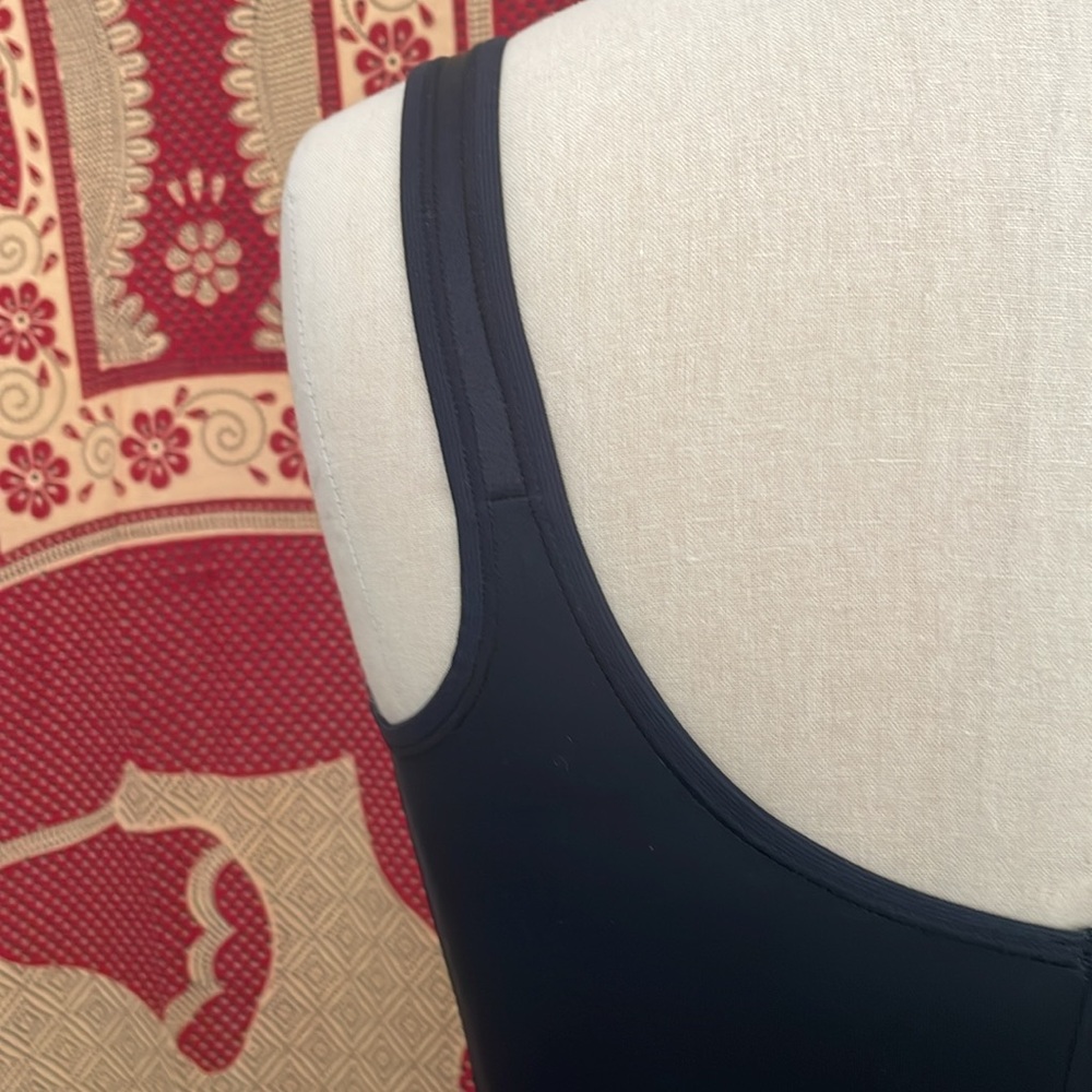 DeMillus Black Camisole Shapewear - Picture 5 of 8